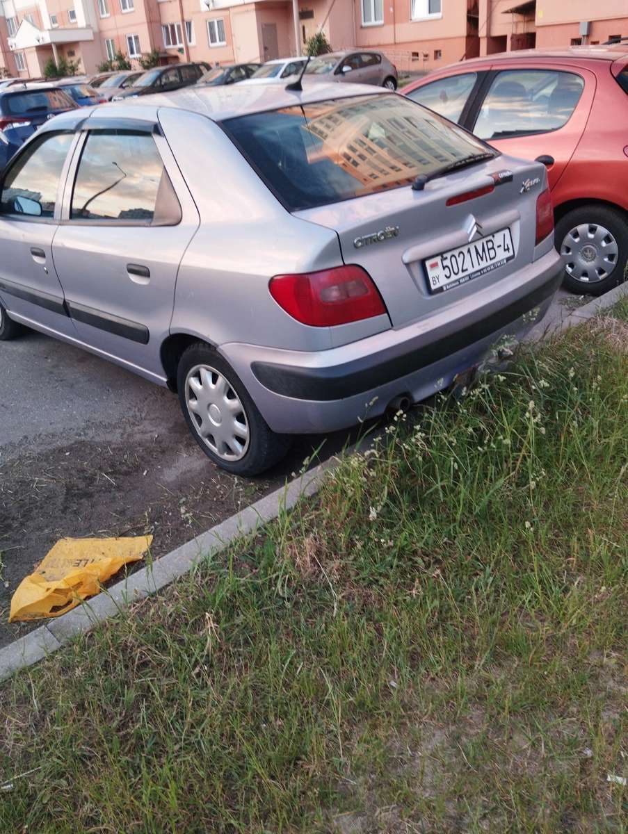 Citroen Xsara (2001) , 334000 тыс. км, хэтчбек, 1400 см3, механическая,  бензин, передний привод, купить в кредит в Гродно