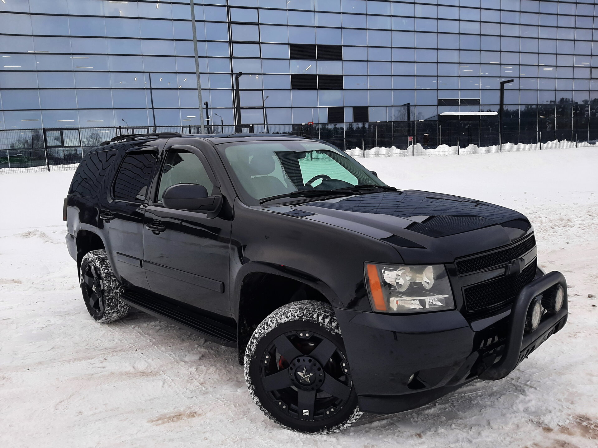 Chevrolet Tahoe (2008) III, 256000 тыс. км, внедорожник, 5300 см3,  автоматическая, газ/бензин, полный привод, купить в кредит в Минске