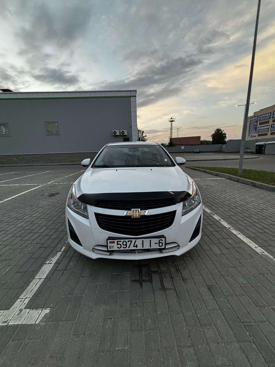 Chevrolet Cruze (2013) , 174000 тыс. км, универсал, 1600 см3, механическая,  бензин, передний привод, купить в кредит в Могилеве