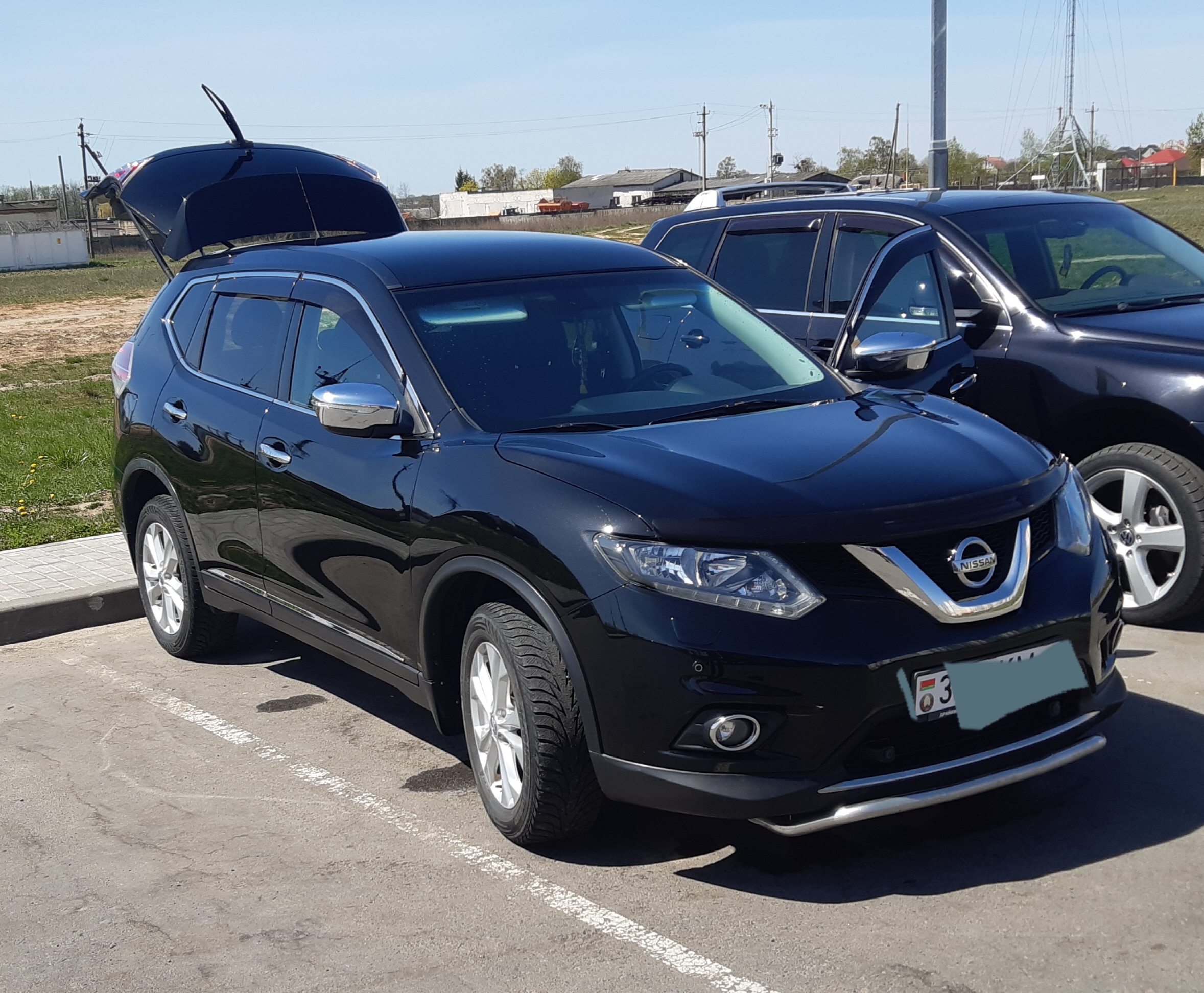 Nissan X-Trail (2015) III, 167000 тыс. км, внедорожник, 2500 см3, вариатор,  бензин, полный привод, купить в кредит в Мозыре